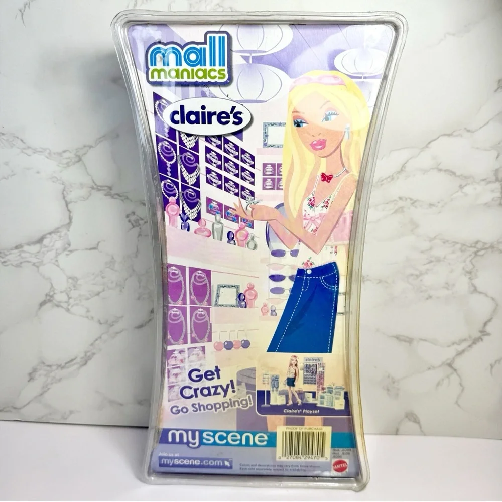 Barbie My Scene “Mall Maniacs Claire's” Doll